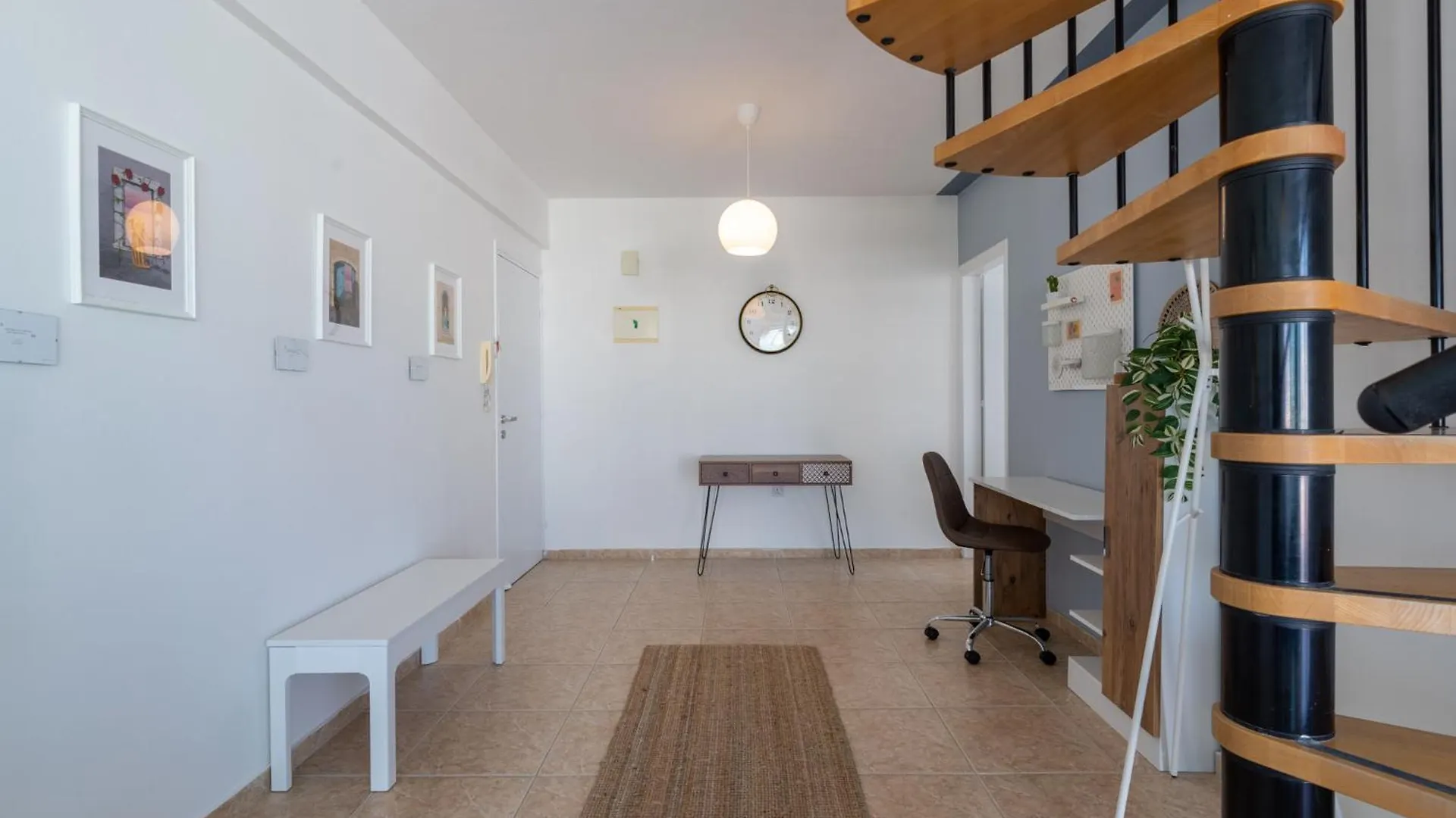 Chloris 3- Bedroom Apartment W/Pool In ラルナカ キプロス